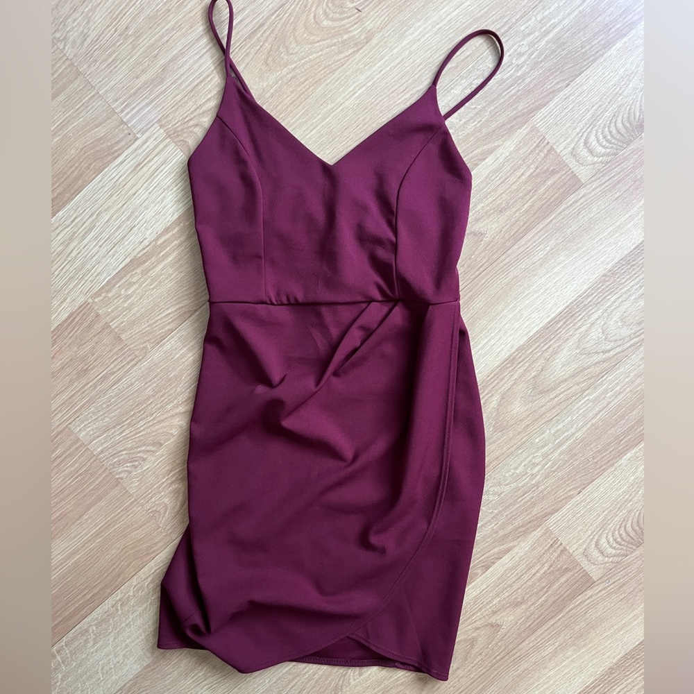 Lulus maroon dress size medium